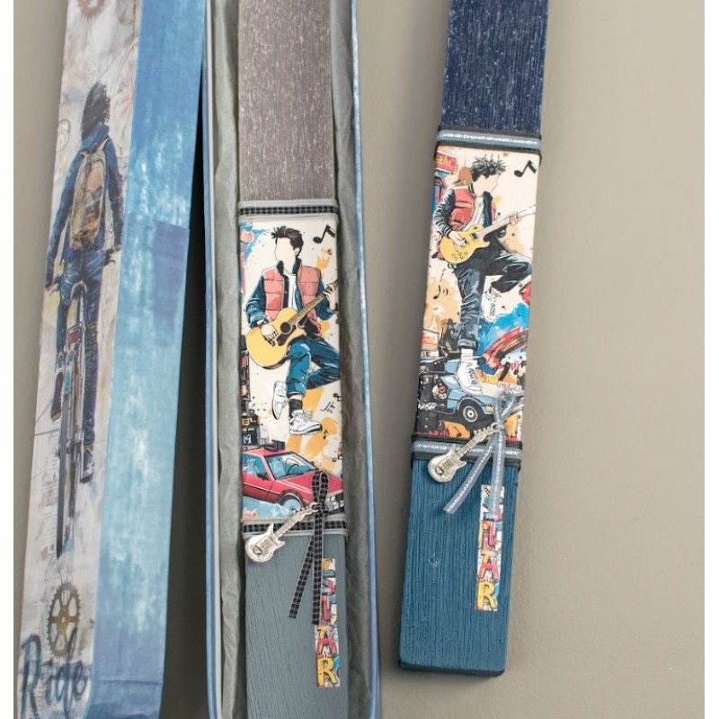 Λαμπάδα Πλακέ Κιθαρίστας Δημιουργίες