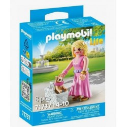 MyLife Γυναίκα Με Τσιουάουα & Καλάθι Για 4-10 Ετών Playmobil 