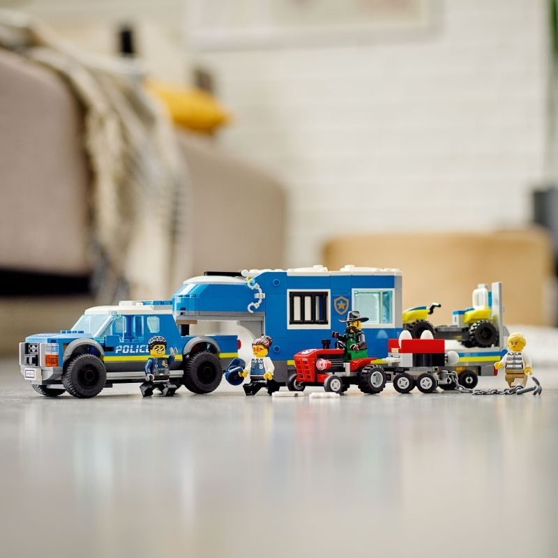 Police Mobile Command Truck 60315 LEGO®